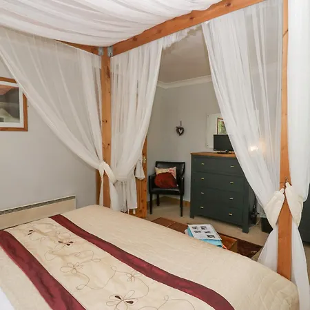 Lake Lodge Bowness-on-Windermere