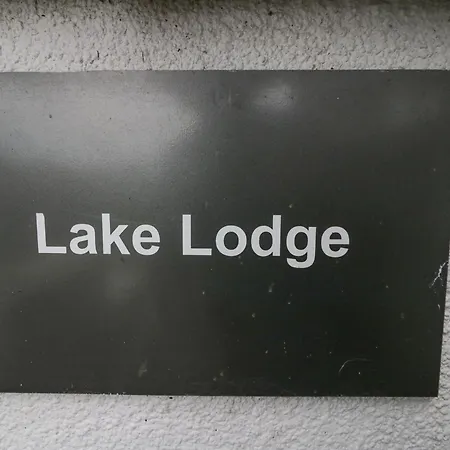 Lake Lodge