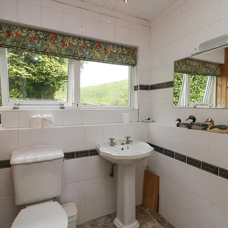 Lake Lodge Tatil Evi